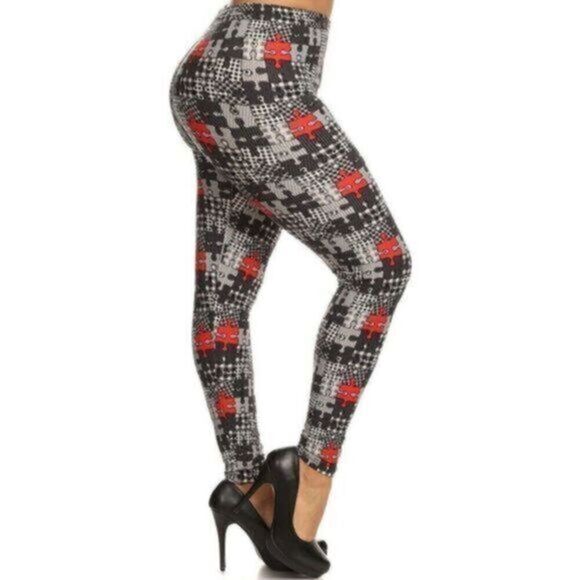 NWT -Curvy OS Leggings -  Black Red White Puzzle Pattern Full Length- Fits 12-18 - Picture 1 of 4